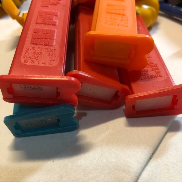 Lot Of 5 Disney Pez Pluto Mickey Tigger Pooh Nemo Slovenia Hungary & China Made - Picture 15 of 16